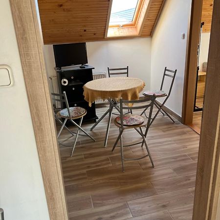 Csikos Apartman Денешдиаш Экстерьер фото