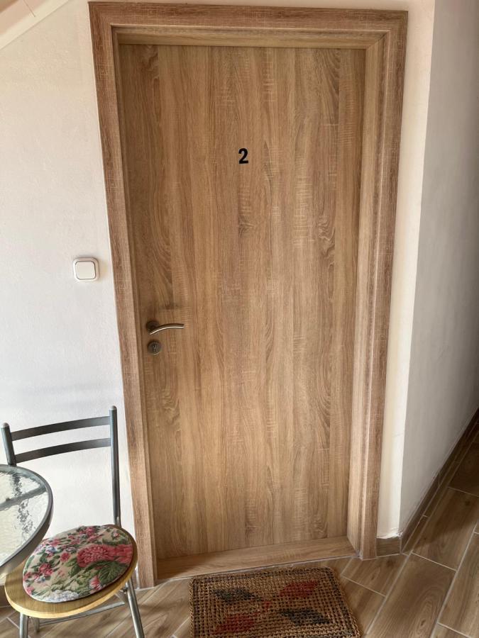 Csikos Apartman Денешдиаш Экстерьер фото