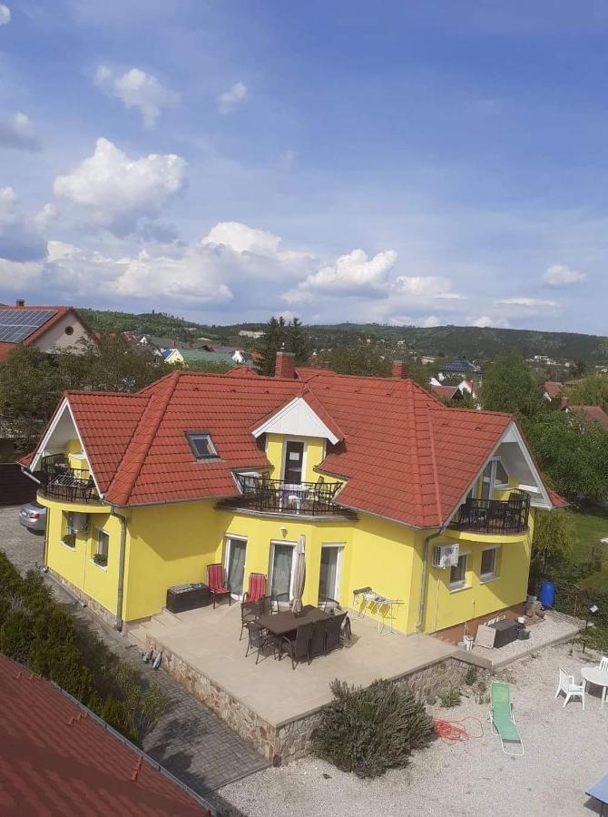 Csikos Apartman Денешдиаш Экстерьер фото